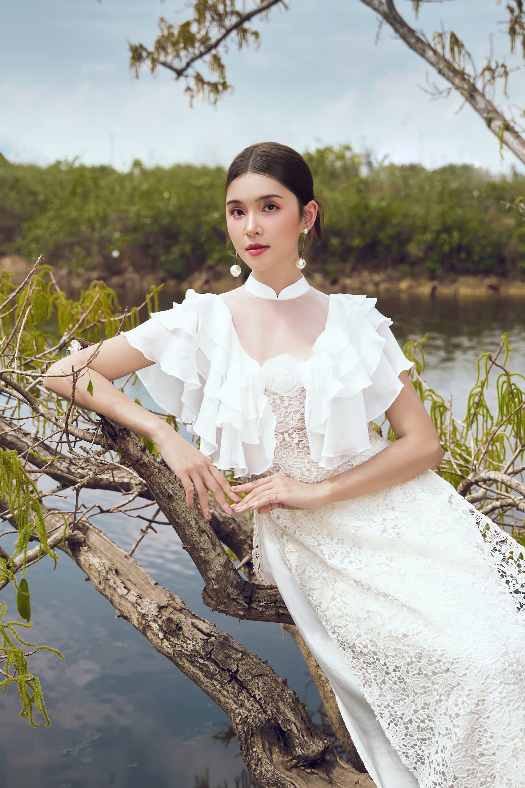  Áo Dài Bạch Trà 